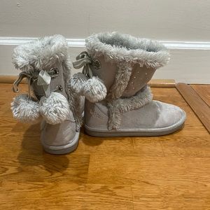 Justice girls boots, very good used condition.